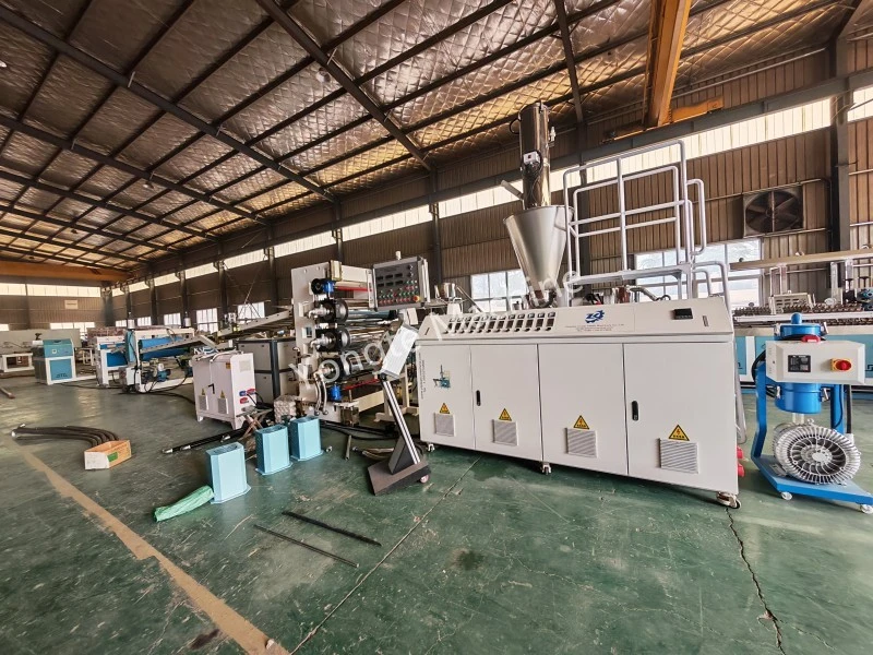 Екструзійна лінія для тонкого листового ПВХ 1200 мм